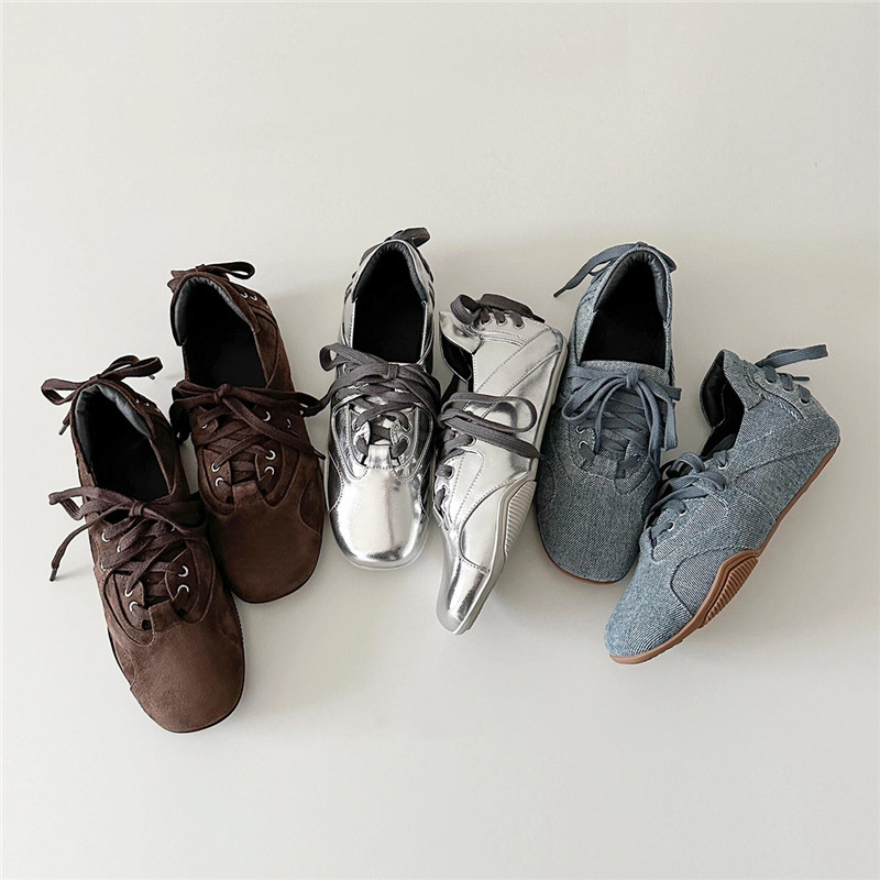 Sepatu Sneakers Fashion Wanita - Leather Sneaker Care Kit ulasan dan harga