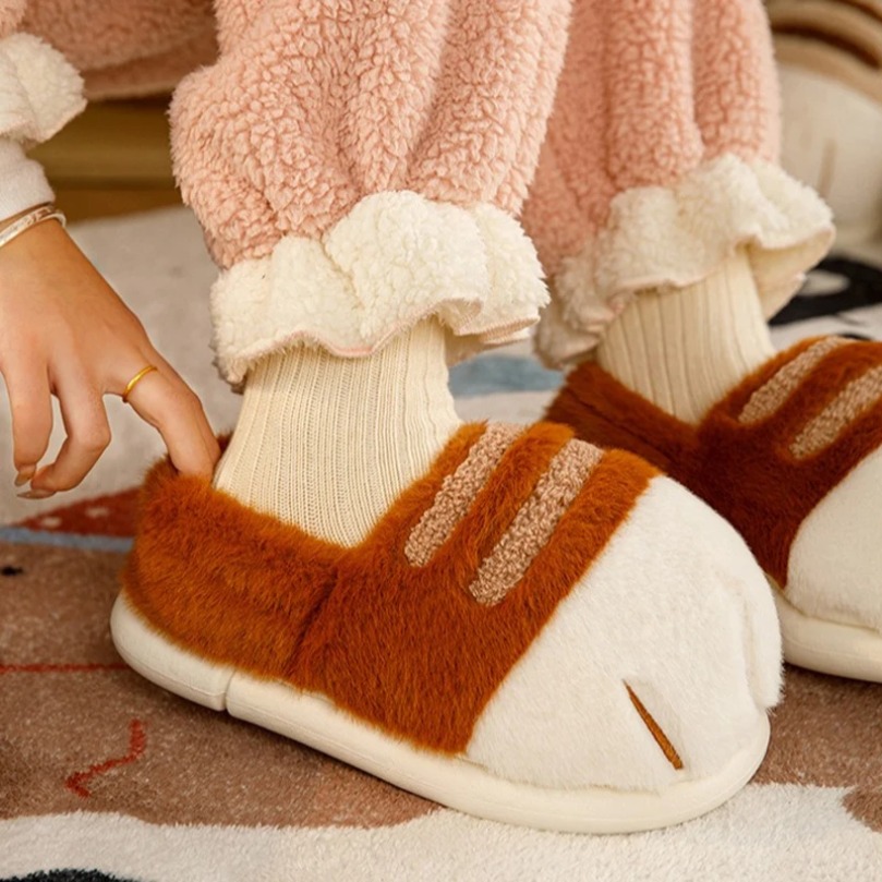 Sandal Fuzzy Rumah Wanita Musi - Sneaker Care Set ulasan dan harga